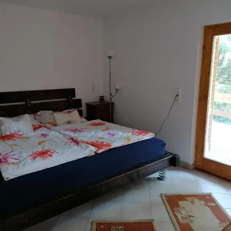 Parraghegy Apartman 度假居 *