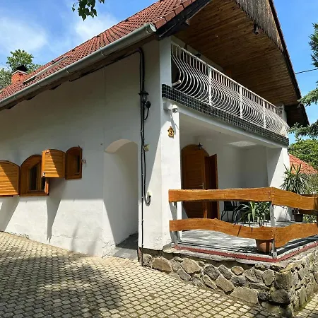 Parraghegy Apartman Holiday home Zalaszanto