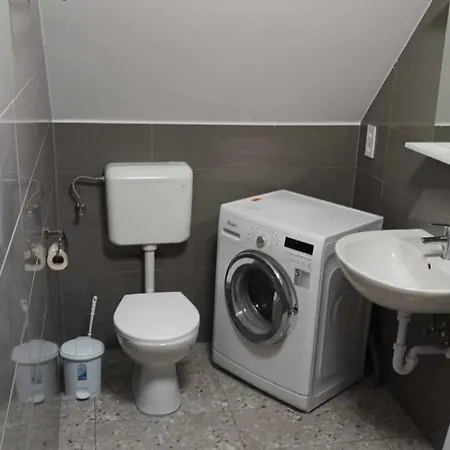 度假居 Parraghegy Apartman Zalaszanto